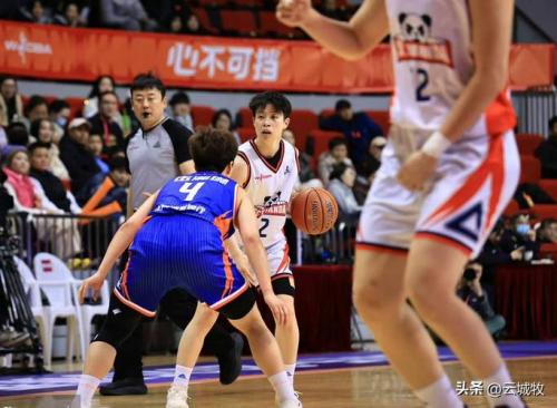 WCBA季后赛 江苏队首战险胜以下克上